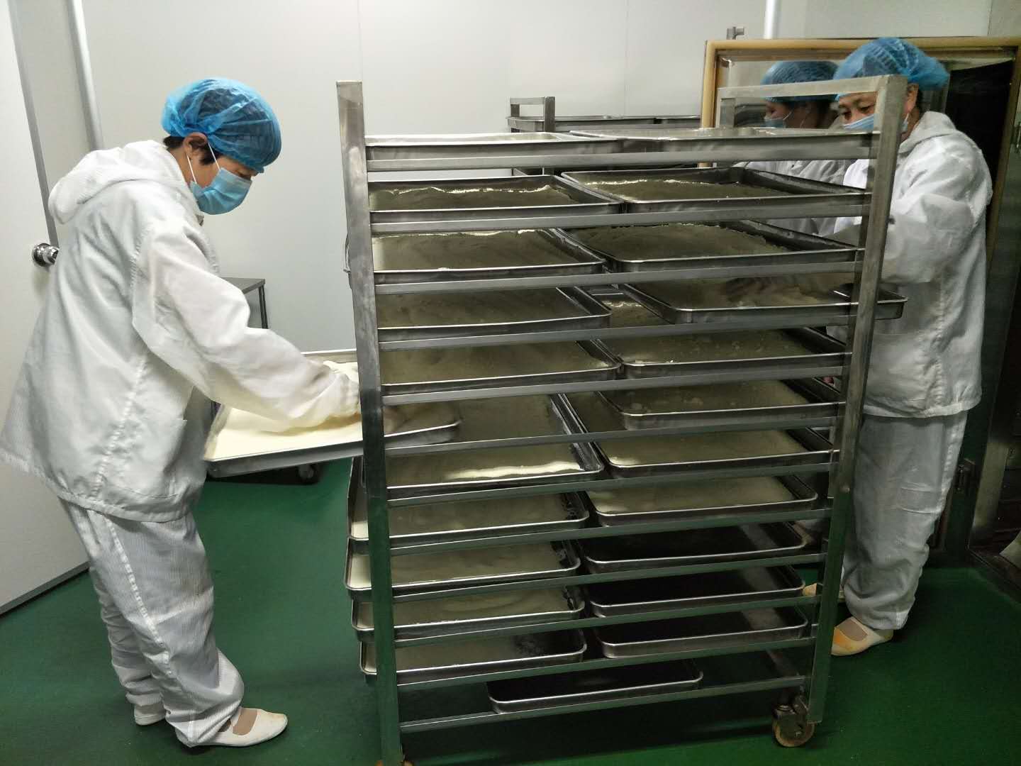 劳动光荣劳动美    健之源恭祝大家劳动节快乐！