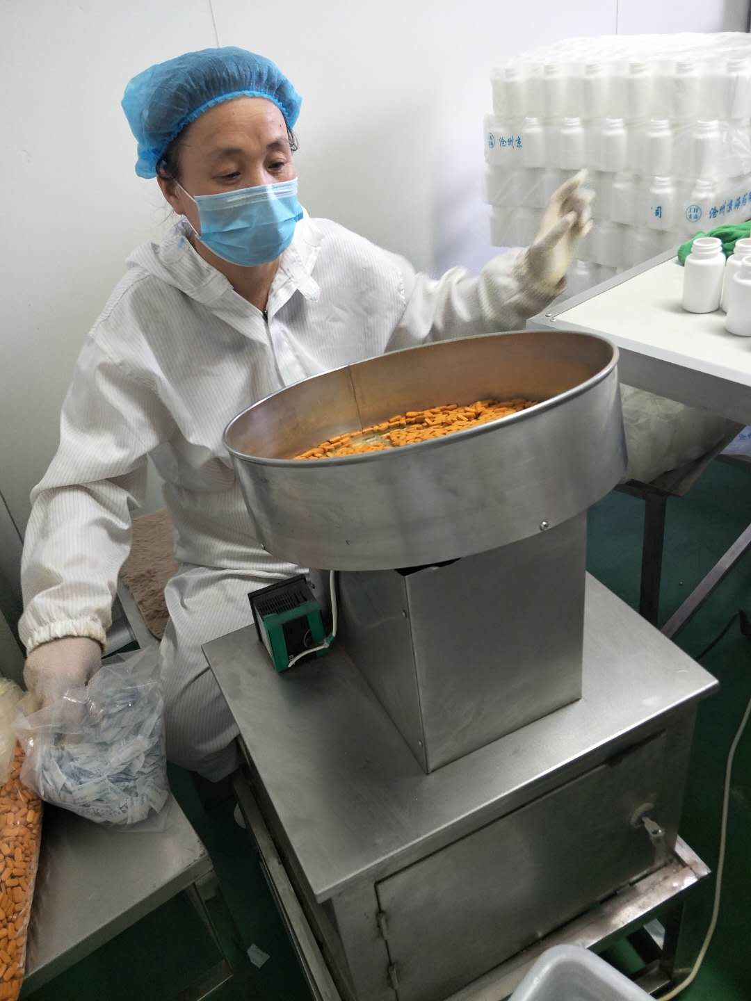 劳动光荣劳动美    健之源恭祝大家劳动节快乐！
