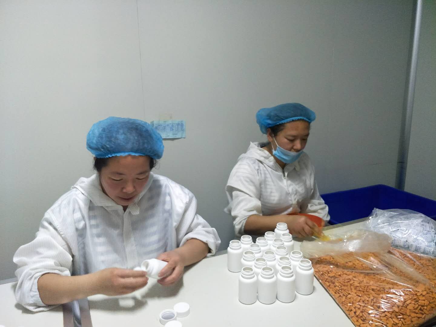 劳动光荣劳动美    健之源恭祝大家劳动节快乐！